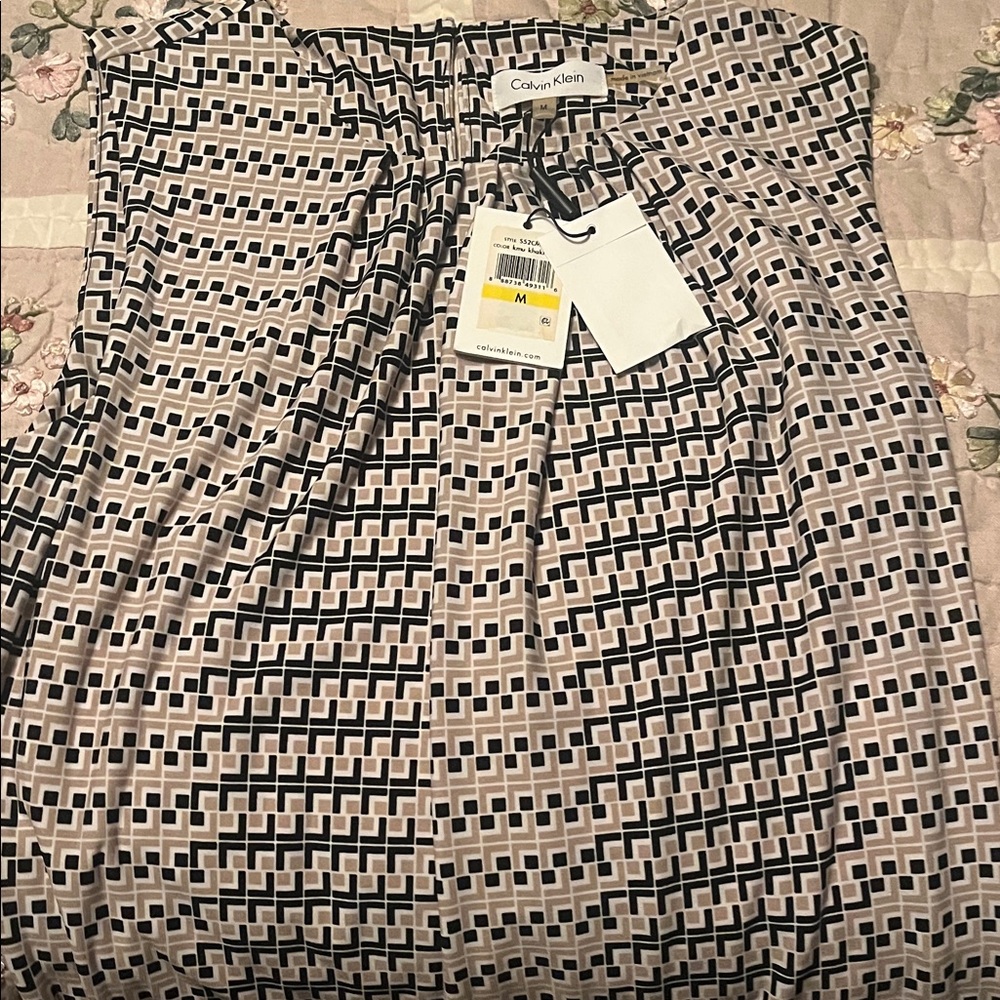Calvin Klein Black and Tan Patterned blouse
